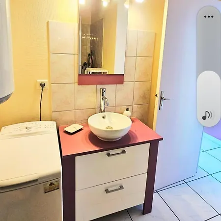 Apartamento Central-parking-balcon-confortable *