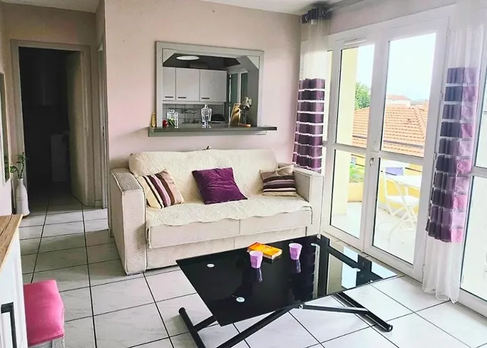 Central-parking-balcon-confortable * Aurillac