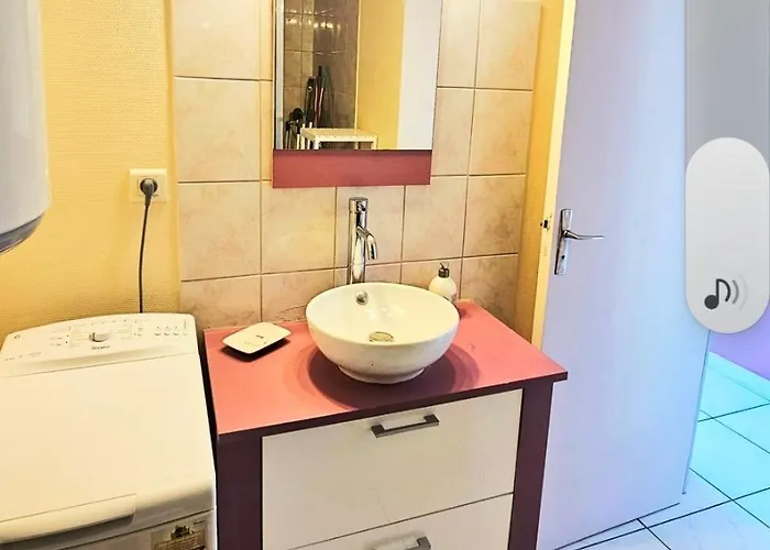 Appartamento Central-parking-balcon-confortable *